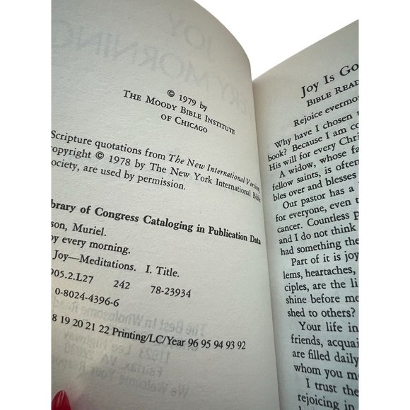 Vintage 1979 Joy Every Morning Devotional Paperback Book Muriel Larson NEW - Picture 3 of 3